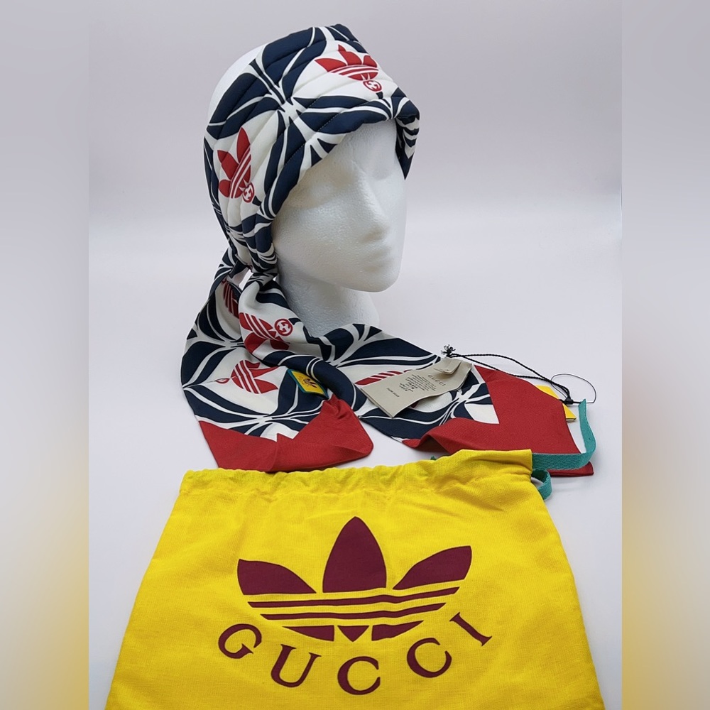 ❌SOLD❌Adidas X GUCCI GG Trefoil Print Silk Headband Hair Scarf Size M (57cm) - Picture 3 of 11